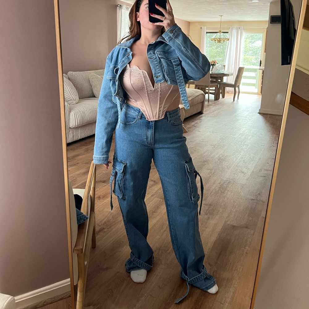Fashion Nova Cropped denim jacket and jeans